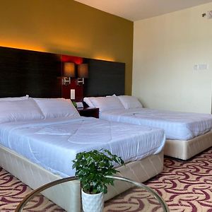 Bv1 Studio Kk City Centre With Pool Near Imago